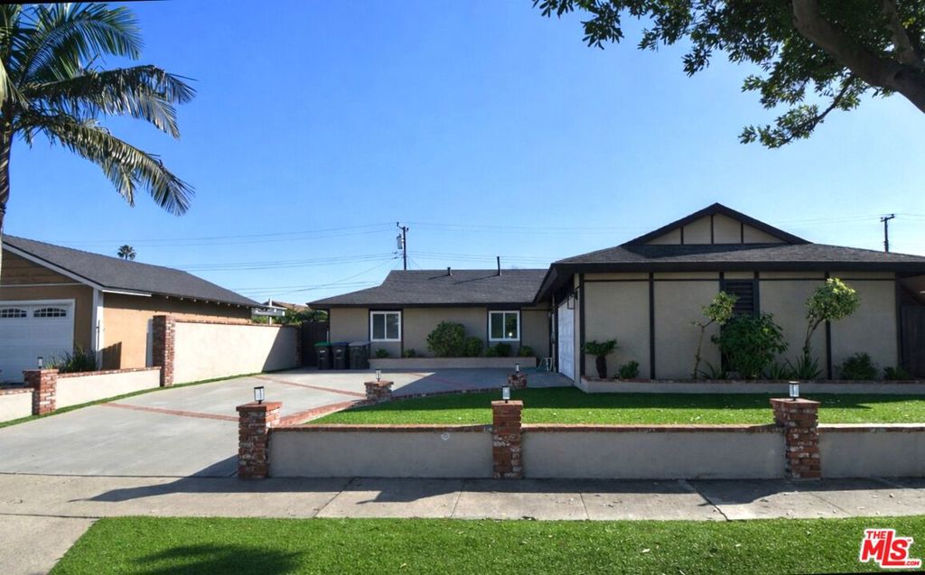 3032 Grant Avenue, Costa Mesa CA 92626 - photo 1