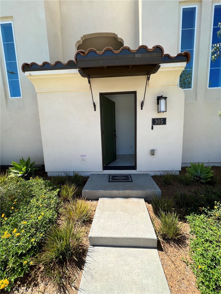 305 Ford Road, Costa Mesa CA 92627 - photo 3