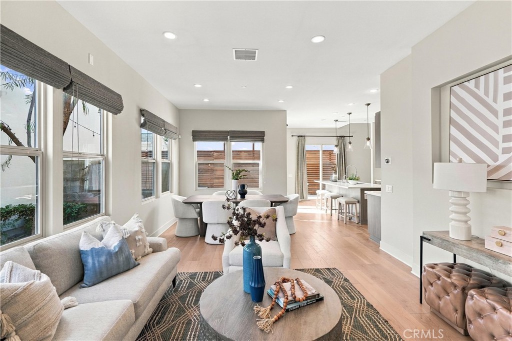 3055 Paragon, Costa Mesa CA 92626 - photo 5