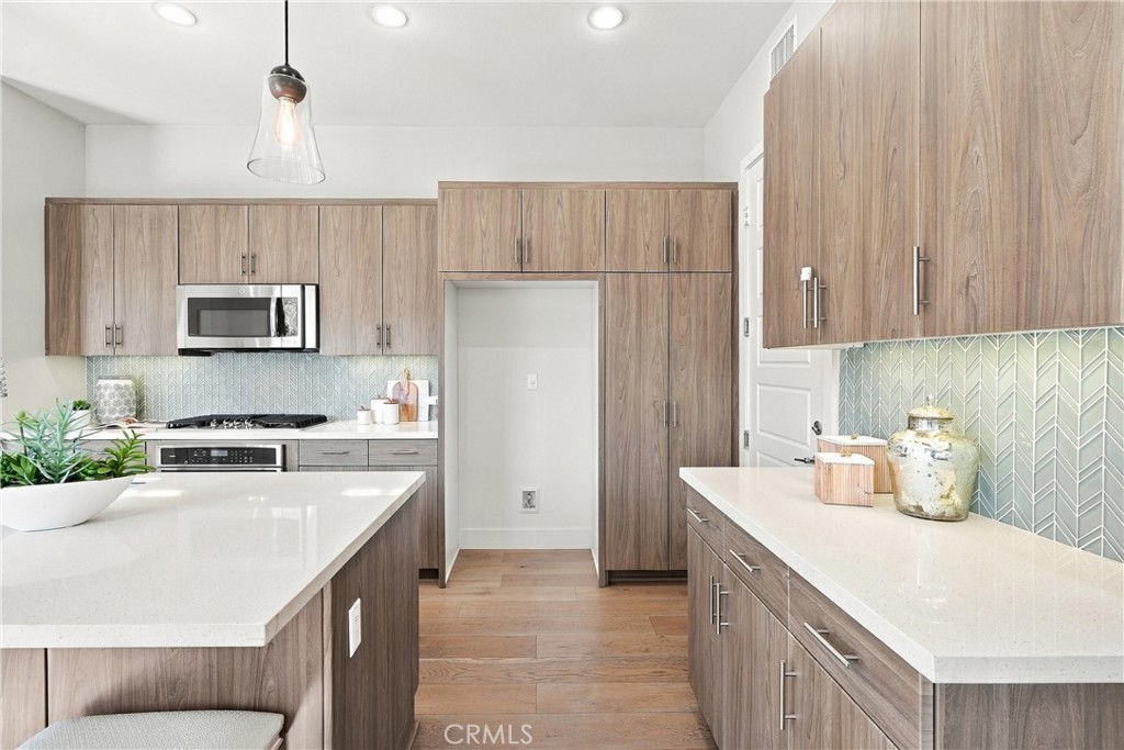 3055 Paragon, Costa Mesa CA 92626 - photo 14