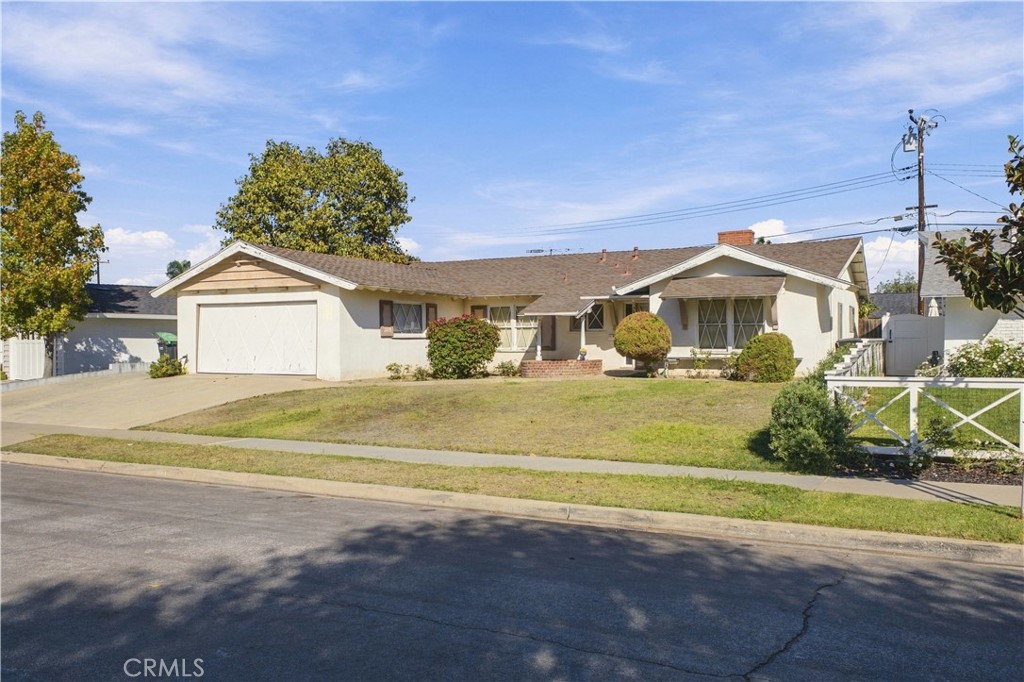 3076 Madeira, Costa Mesa CA 92626 - photo 7