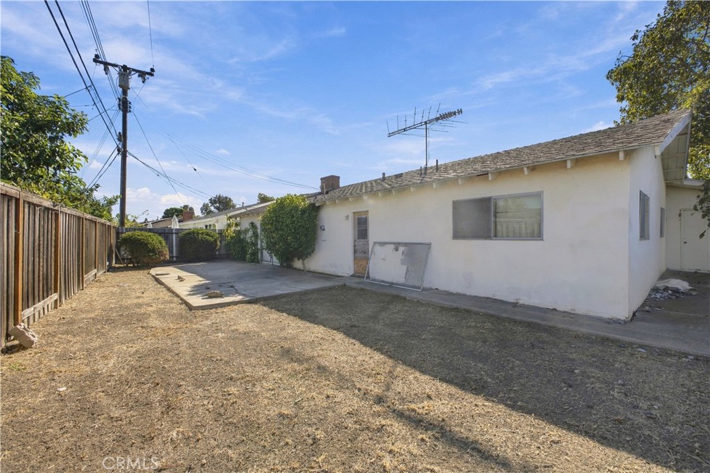 3076 Madeira, Costa Mesa CA 92626 - photo 14