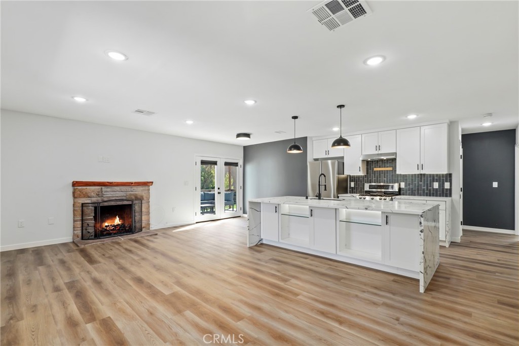 3095 College Avenue, Costa Mesa CA 92626 - photo 5