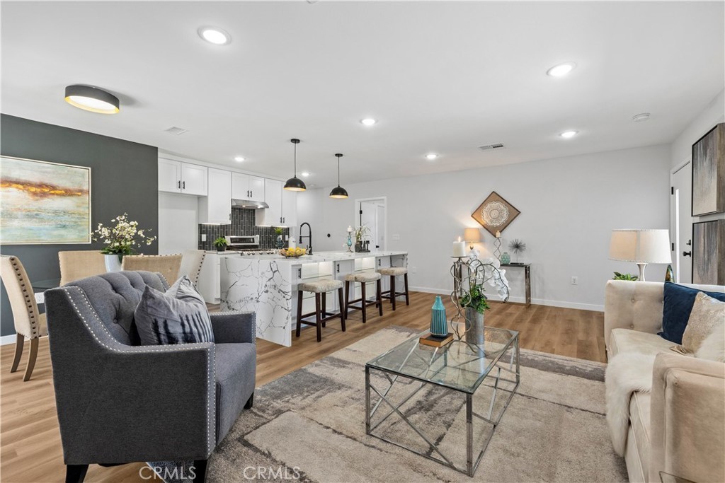 3095 College Avenue, Costa Mesa CA 92626 - photo 8