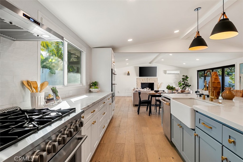 3107 Gibraltar, Costa Mesa CA 92626 - photo 8