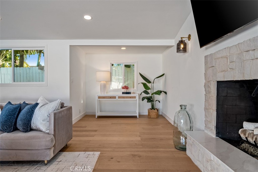3107 Gibraltar, Costa Mesa CA 92626 - photo 20