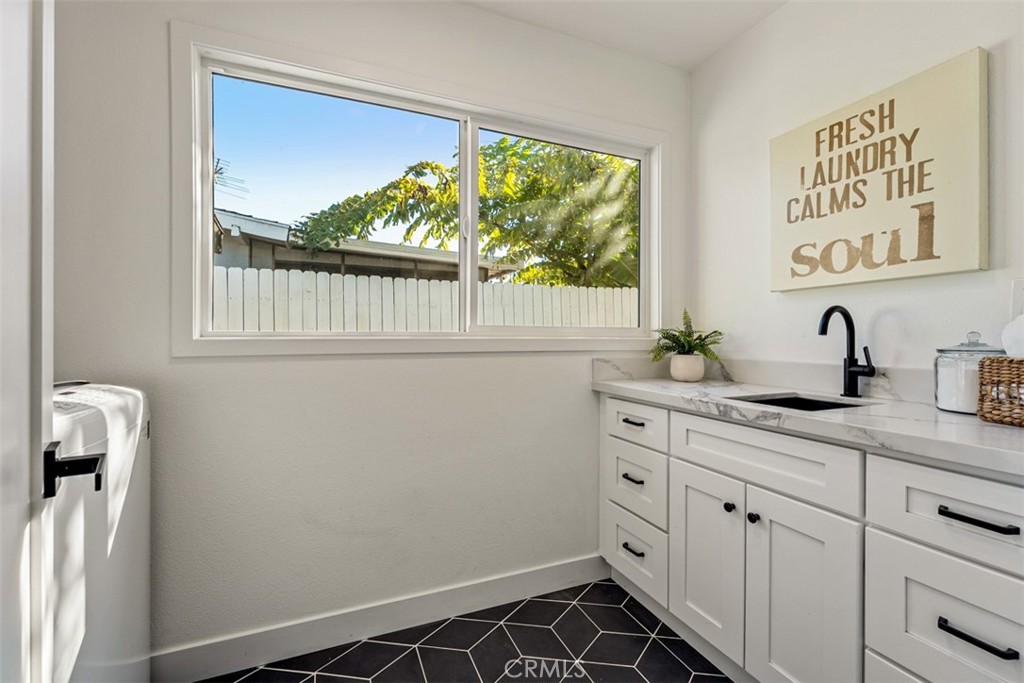 3107 Gibraltar, Costa Mesa CA 92626 - photo 21