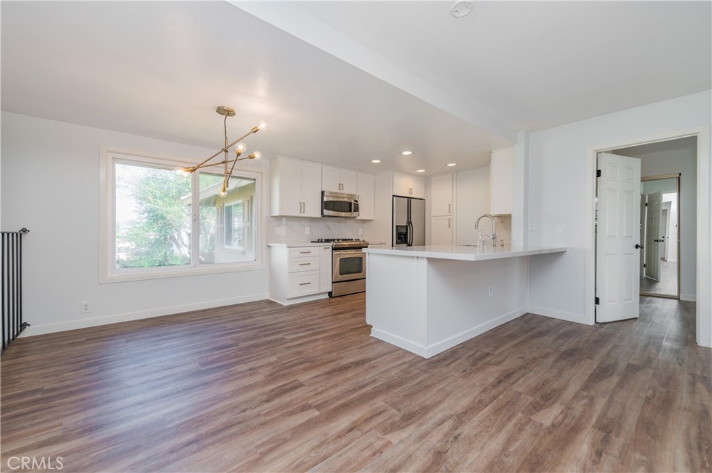 312 Alta Lane 12, Costa Mesa CA 92627 - photo 5