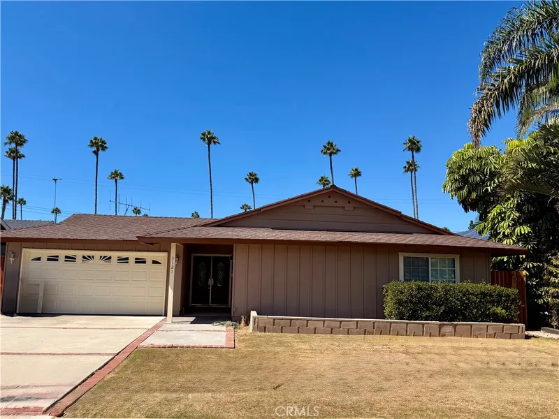 3121 McKinley Way, Costa Mesa, CA 92626