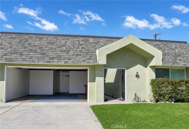 3131 Coral, Costa Mesa