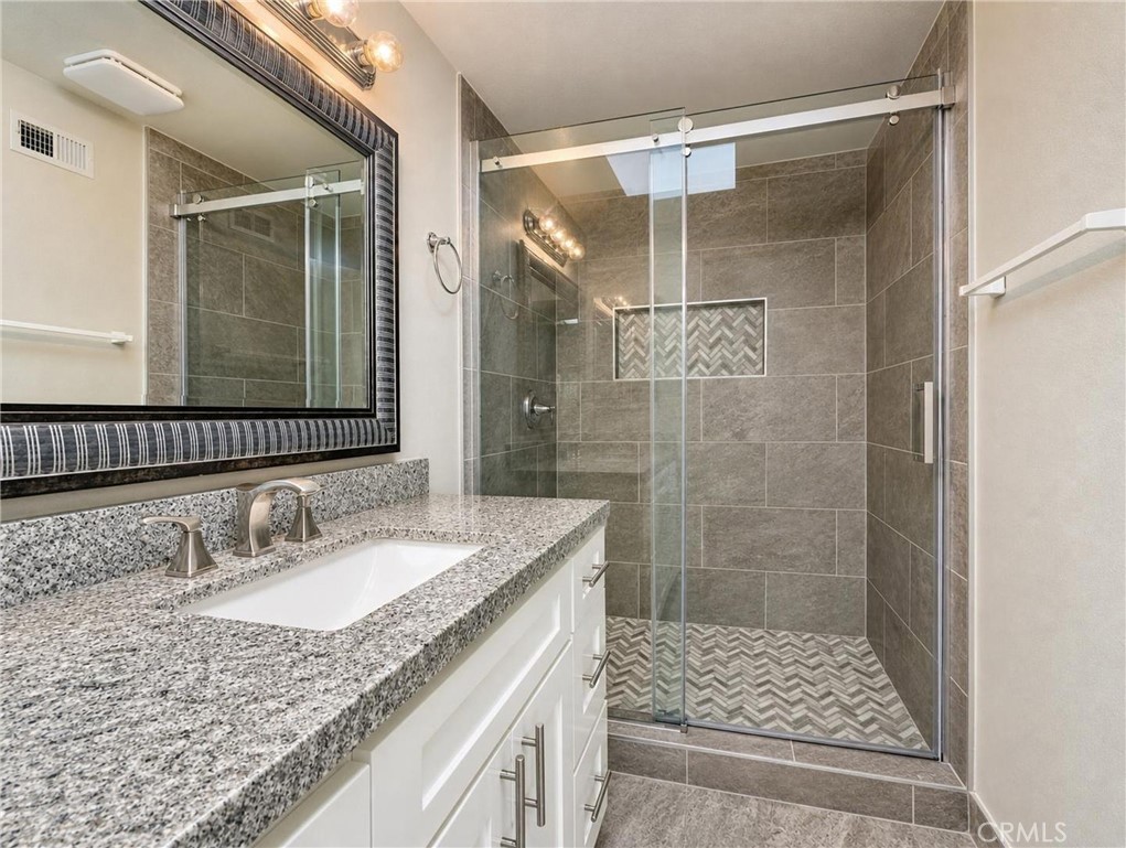 3131 Coral, Costa Mesa CA 92626 - photo 10