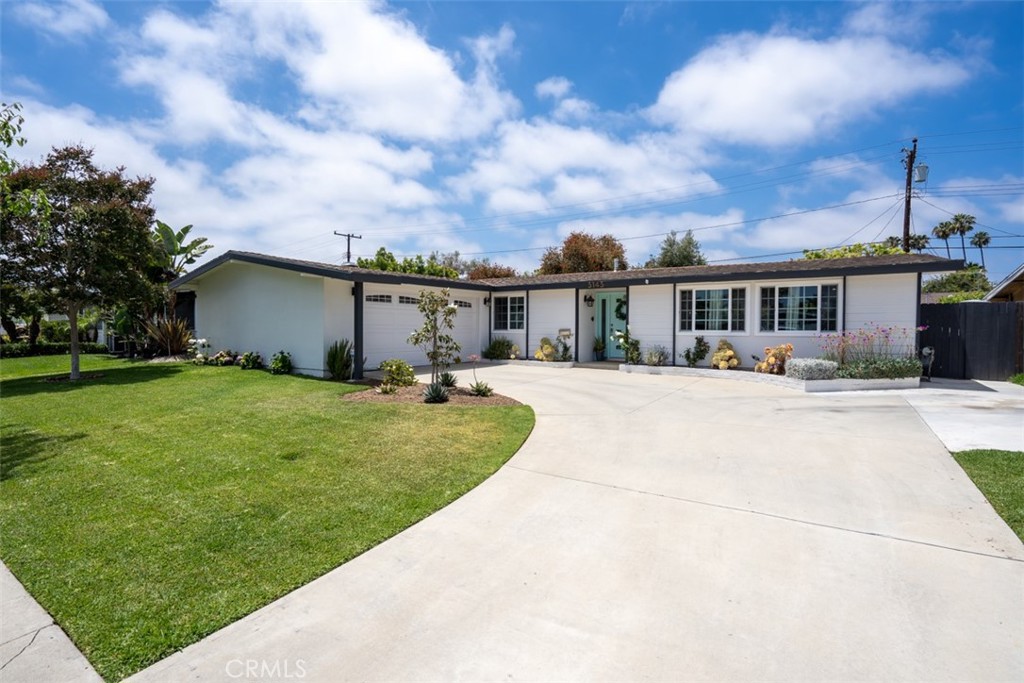 3143 Bermuda Drive, Costa Mesa CA 92626 - photo 1