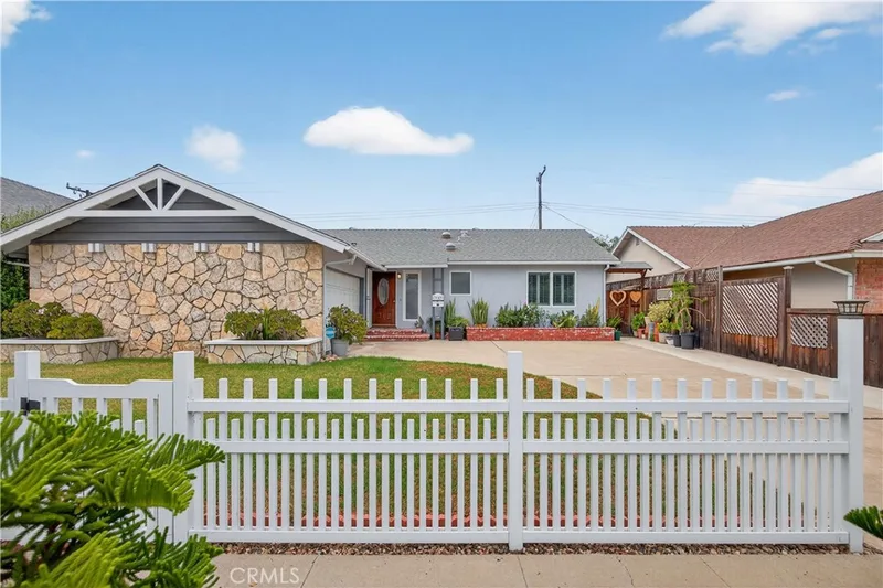 3149 Sharon Lane, Costa Mesa, CA 92626
