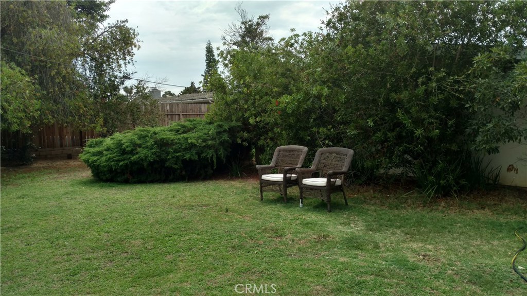 Wow ! Can you believe this yard, almost a quarter of an acre. - 3156 Bermuda Drive, Costa Mesa CA 92626 - photo 1