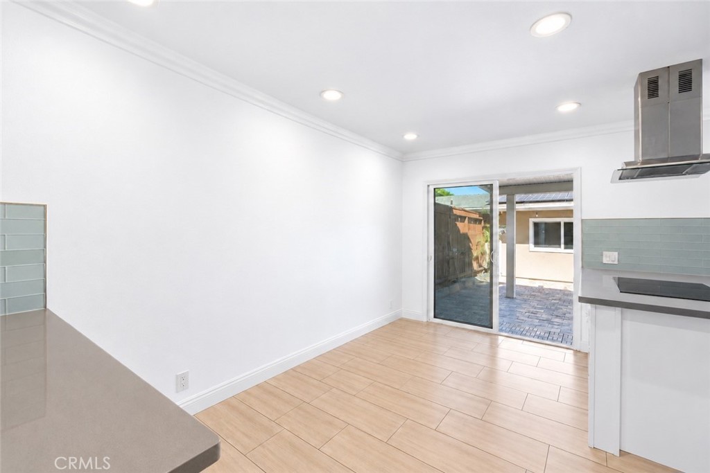 3165 College, Costa Mesa CA 92626 - photo 36