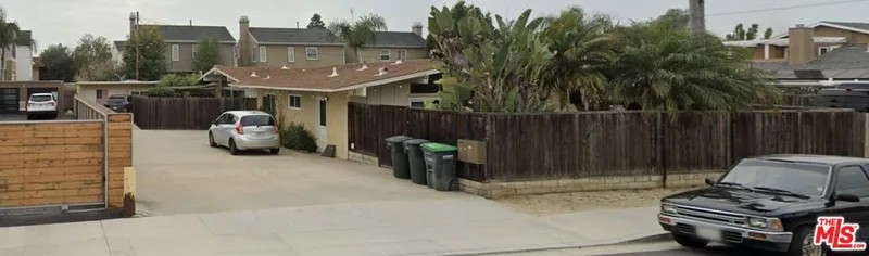 317 University Drive UnitsA,B,C, Costa Mesa