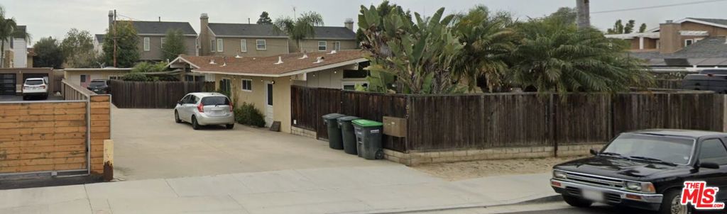 317 University Drive UnitsA,B,C, Costa Mesa CA 92627 - photo 1