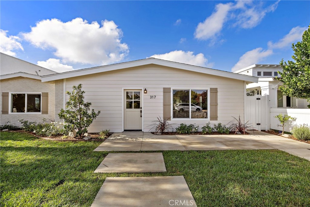 317 Walnut Street, Costa Mesa CA 92627 - photo 6