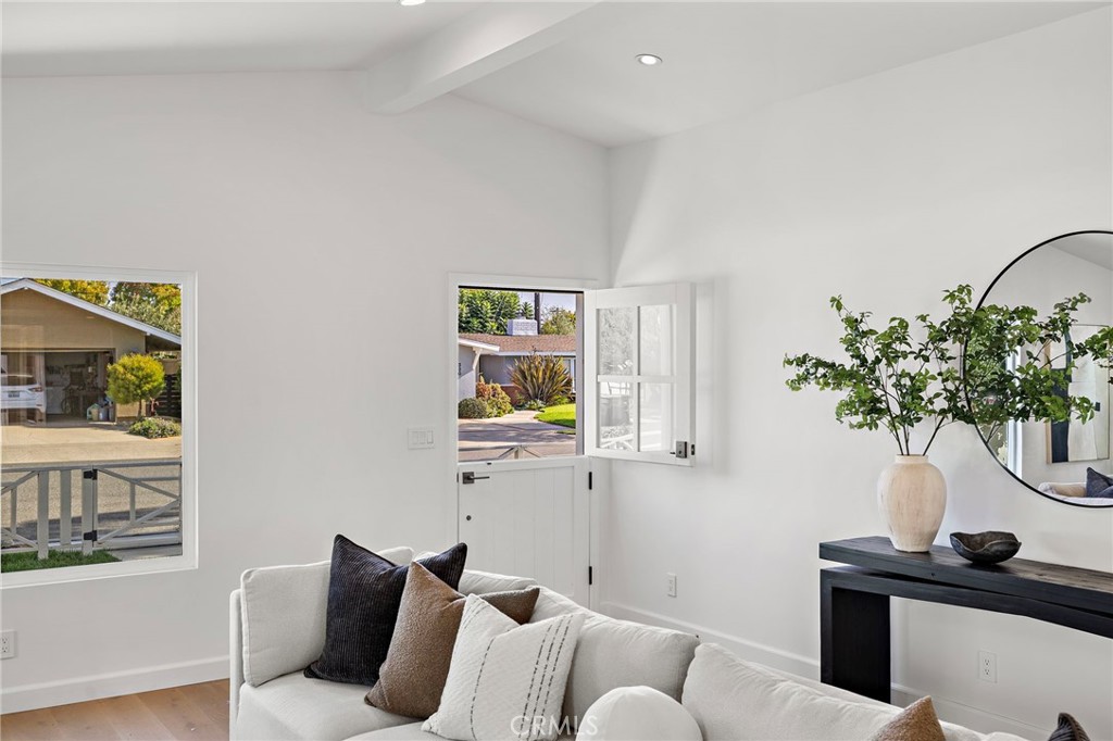 317 Walnut Street, Costa Mesa CA 92627 - photo 7