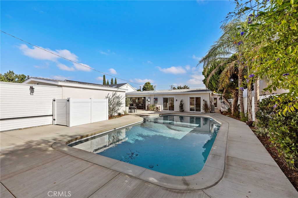 317 Walnut Street, Costa Mesa CA 92627 - photo 47