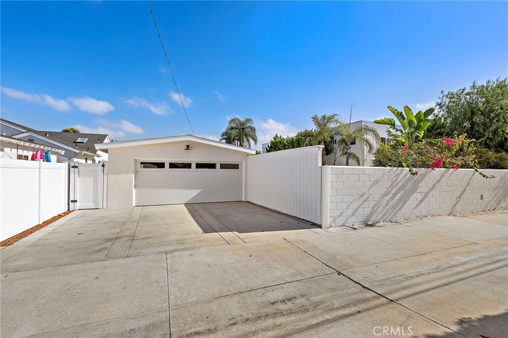 317 Walnut Street, Costa Mesa CA 92627 - photo 49