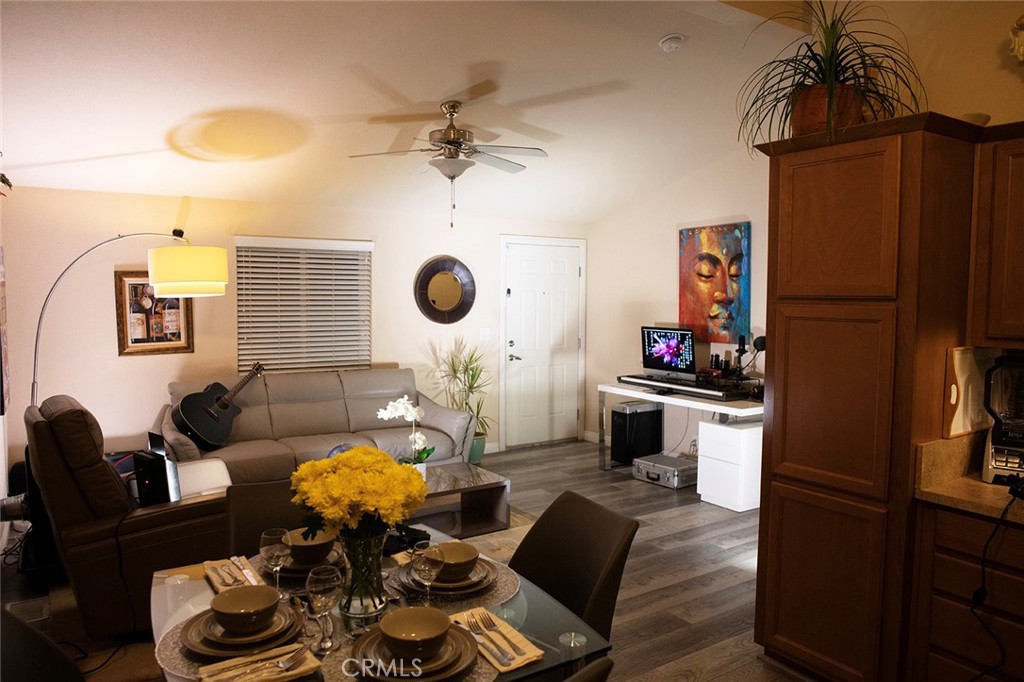 327 W Wilson Street 23, Costa Mesa CA 92627 - photo 6