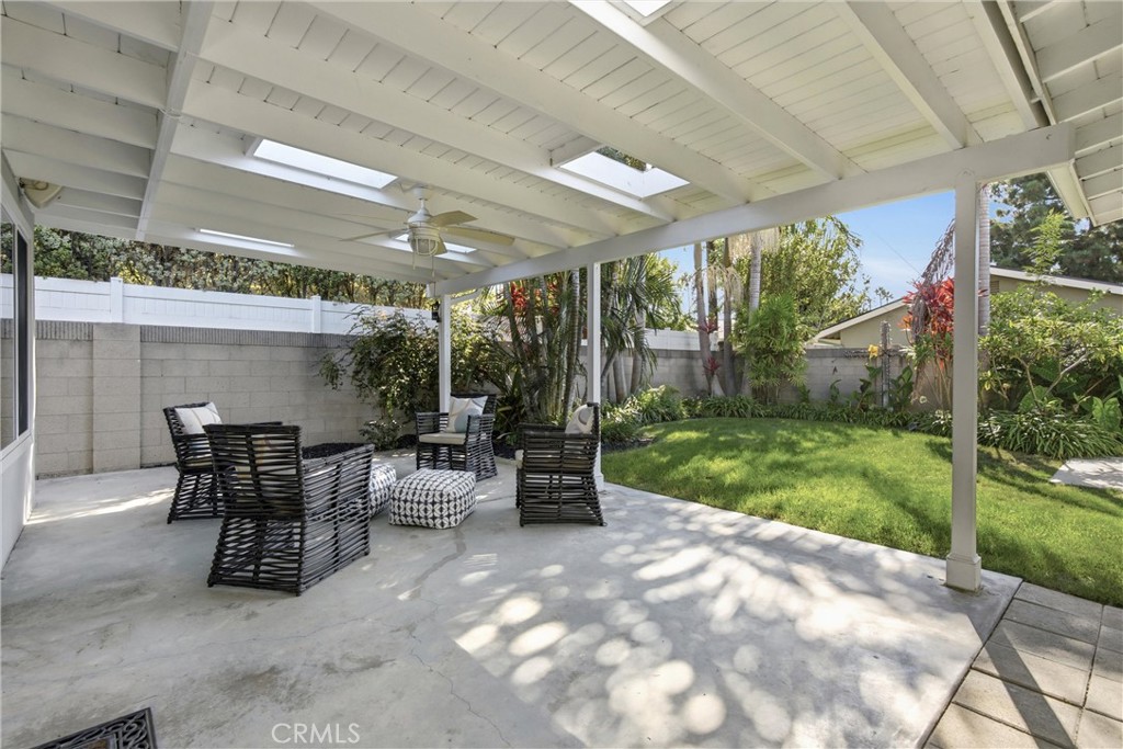 3281 Michigan Avenue, Costa Mesa CA 92626 - photo 30