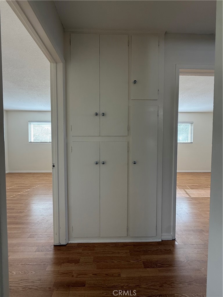 Linen closets - 333 Magnolia 331, Costa Mesa CA 92627 - photo 10