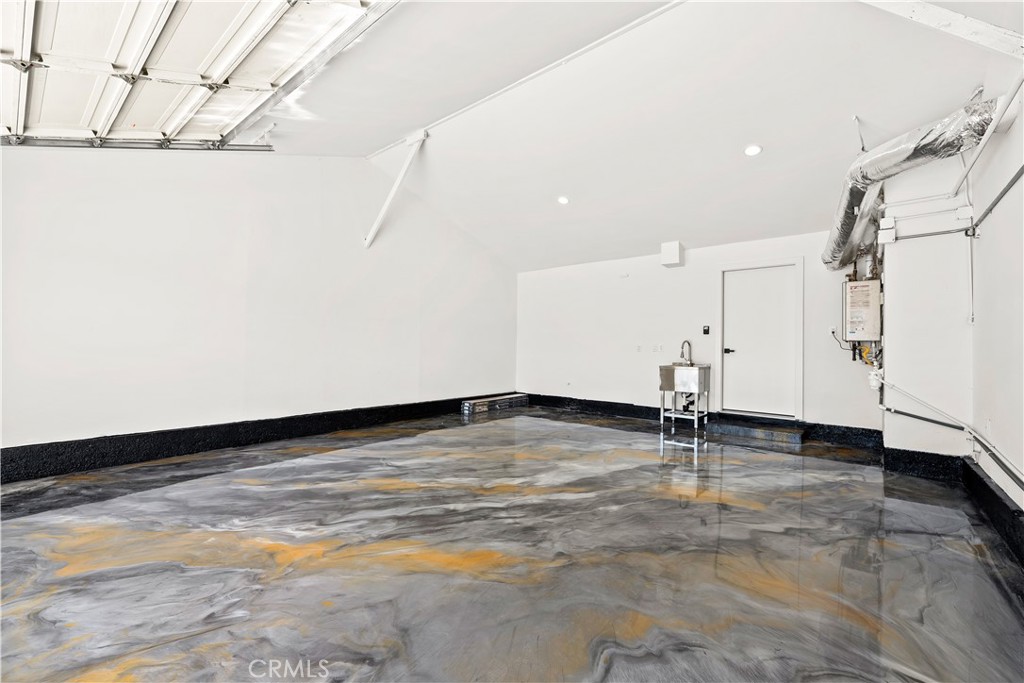 Garage - 3368 California, Costa Mesa CA 92626 - photo 22