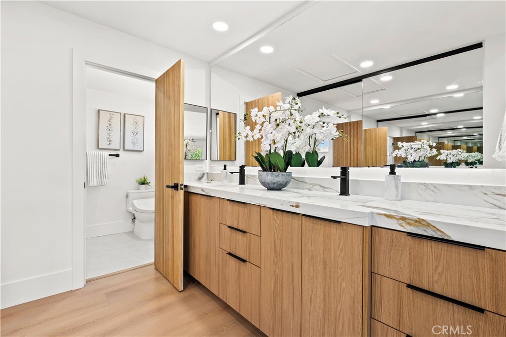 Primary Bath - 3368 California, Costa Mesa CA 92626 - photo 27