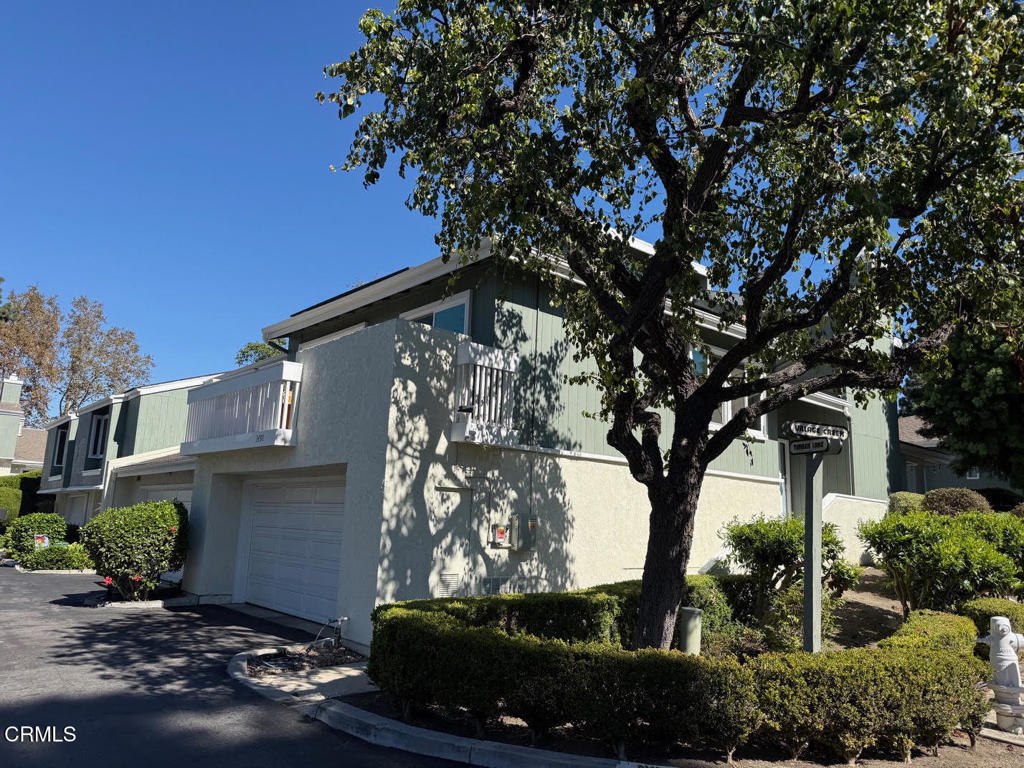 MB6 - 3410 Meadow 29, Costa Mesa CA 92626 - photo 2