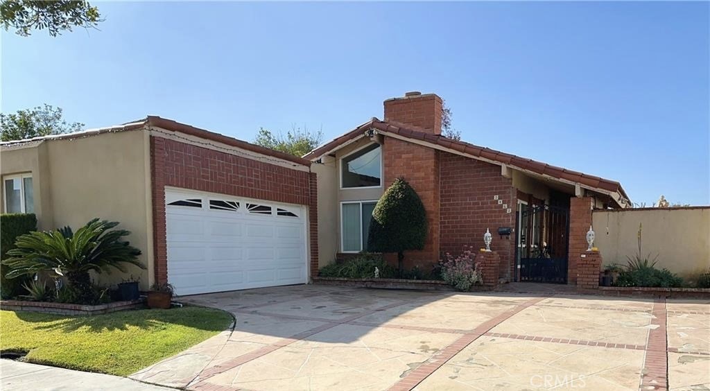 3463 San Rafael Circle, Costa Mesa CA 92626 - photo 1