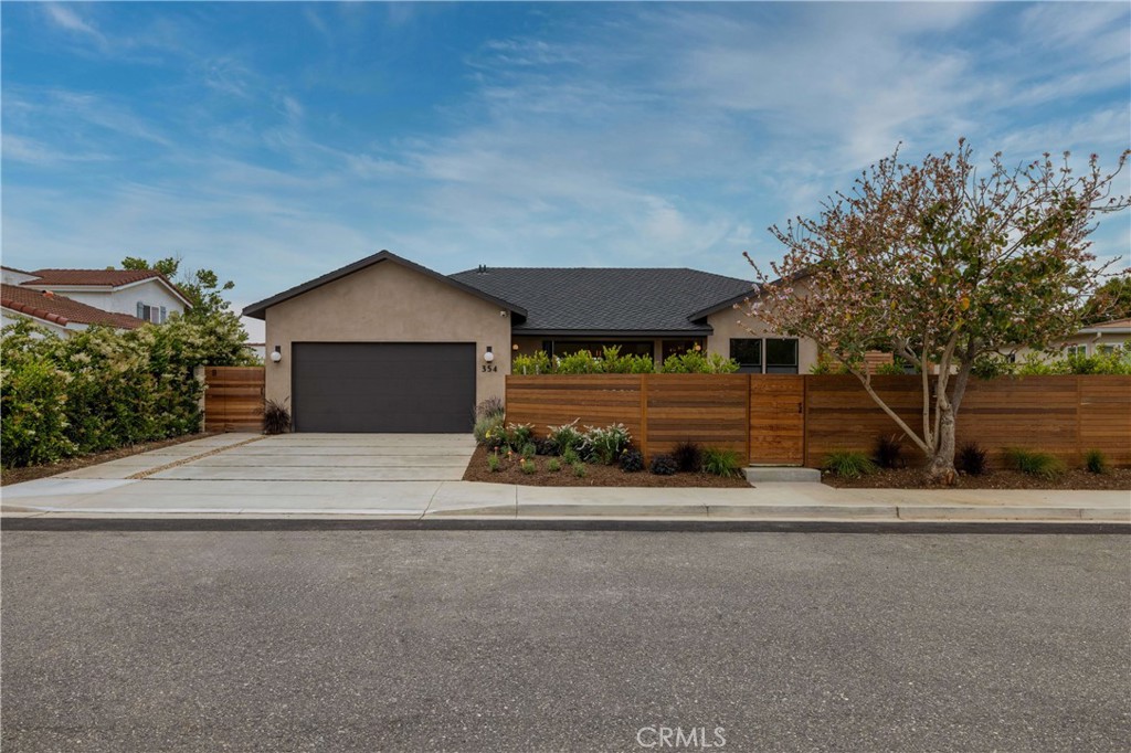 354 La Perle Lane, Costa Mesa CA 92627 - photo 1