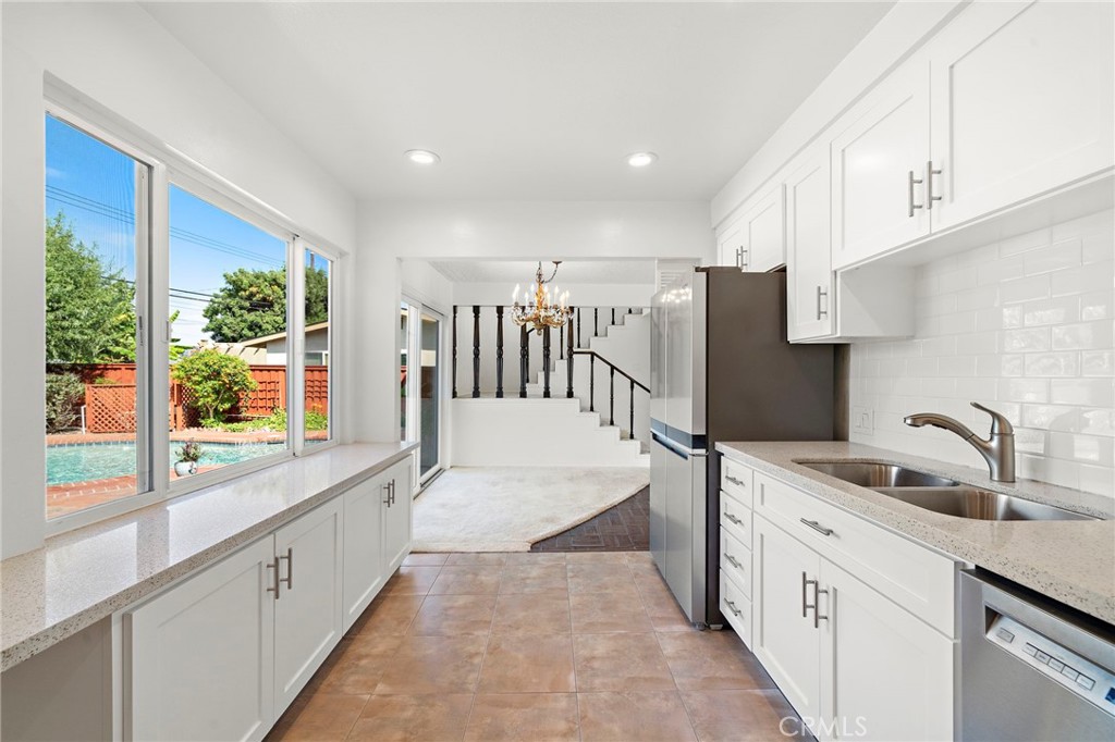 The Galley Kitchen is perfect for entertaining - 360 Bucknell Road, Costa Mesa CA 92626 - photo 14
