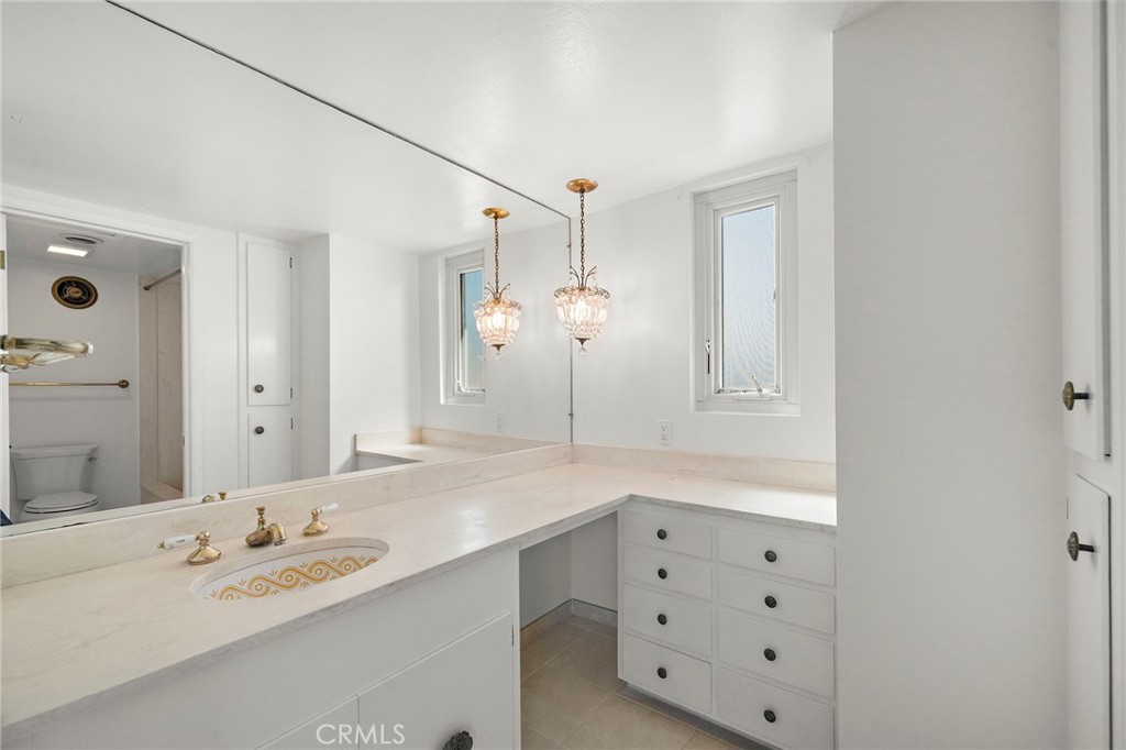 2nd floor primary vanity - 360 Bucknell Road, Costa Mesa CA 92626 - photo 29