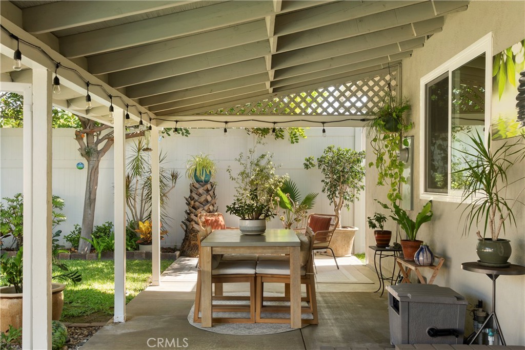 360 Villanova Road, Costa Mesa CA 92626 - photo 19