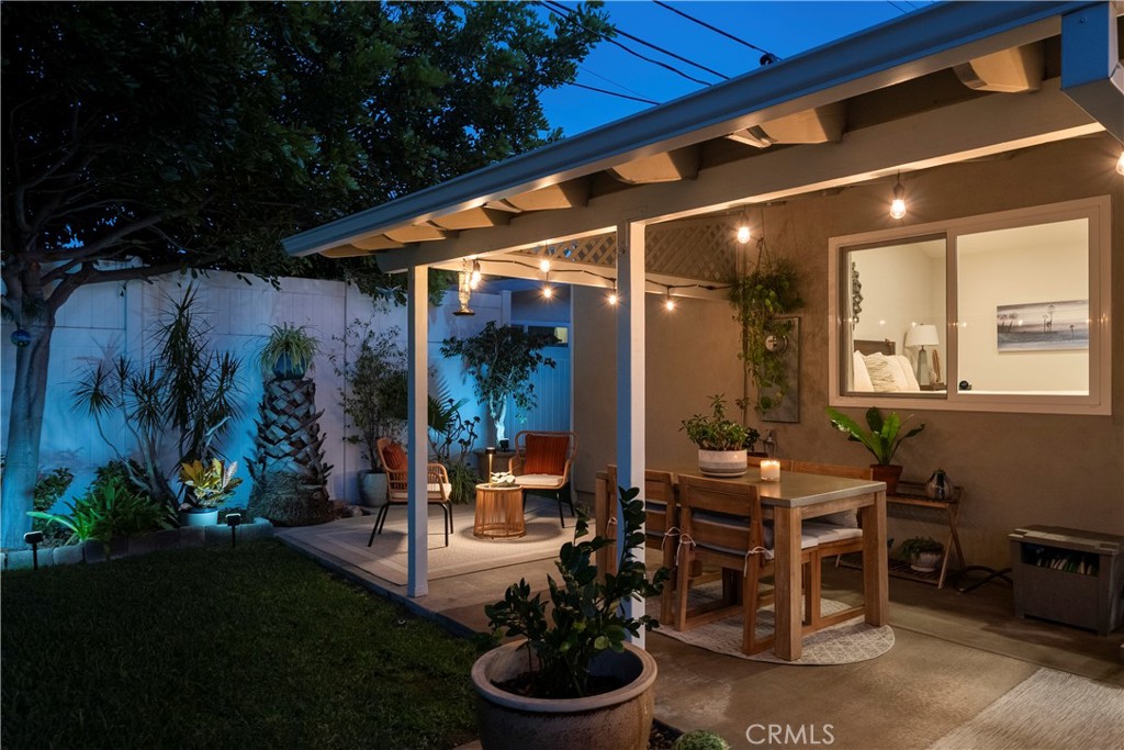 360 Villanova Road, Costa Mesa CA 92626 - photo 26