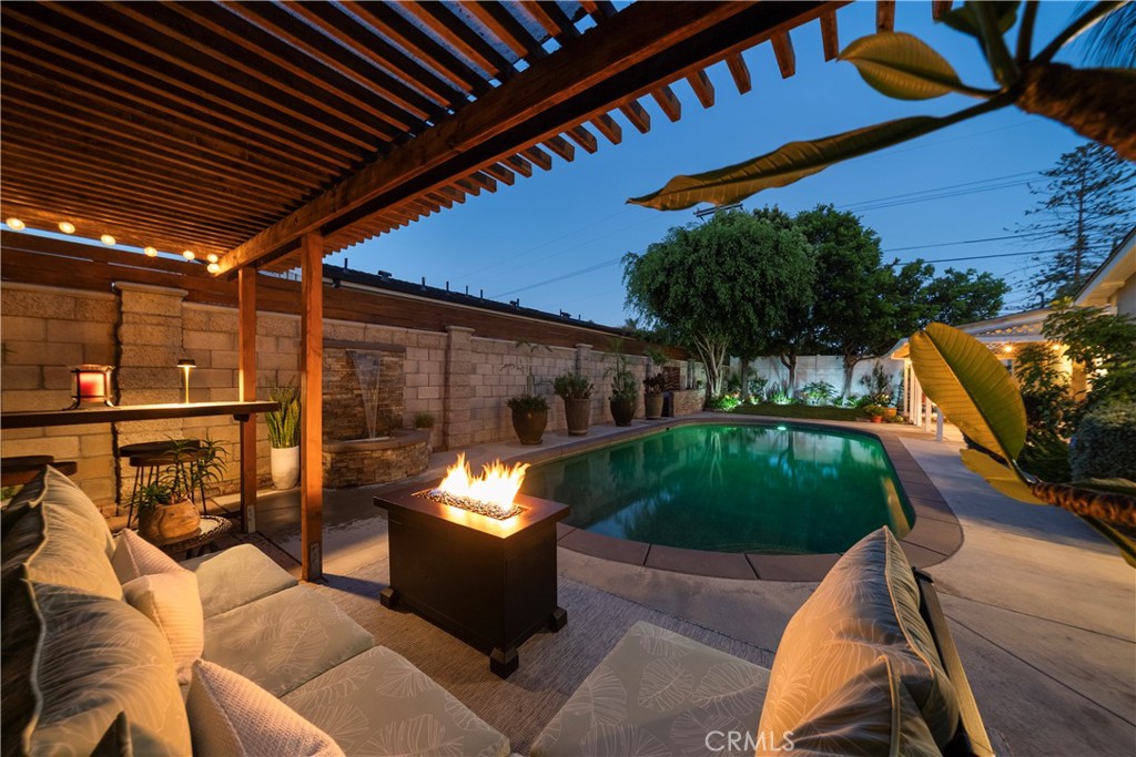 360 Villanova Road, Costa Mesa CA 92626 - photo 29