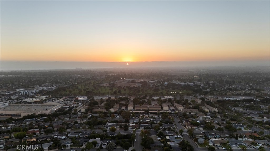 360 Villanova Road, Costa Mesa CA 92626 - photo 32