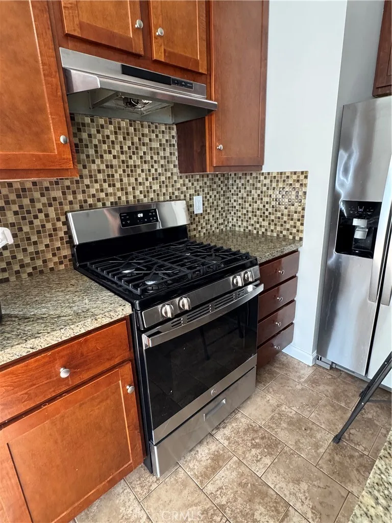 363 E 18th A, Costa Mesa, CA 92627
