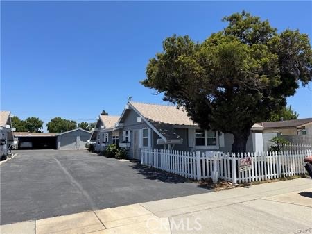 364 16th Place, Costa Mesa CA 92627 - photo 1