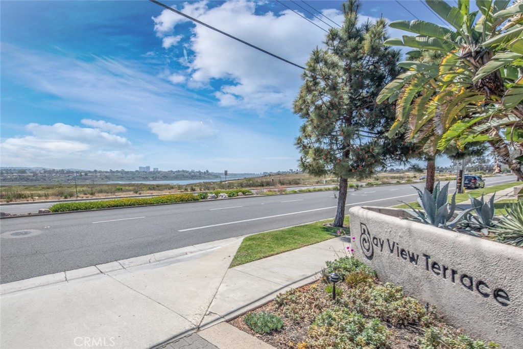 365 Bay View Terrace, Costa Mesa CA 92627 - photo 1