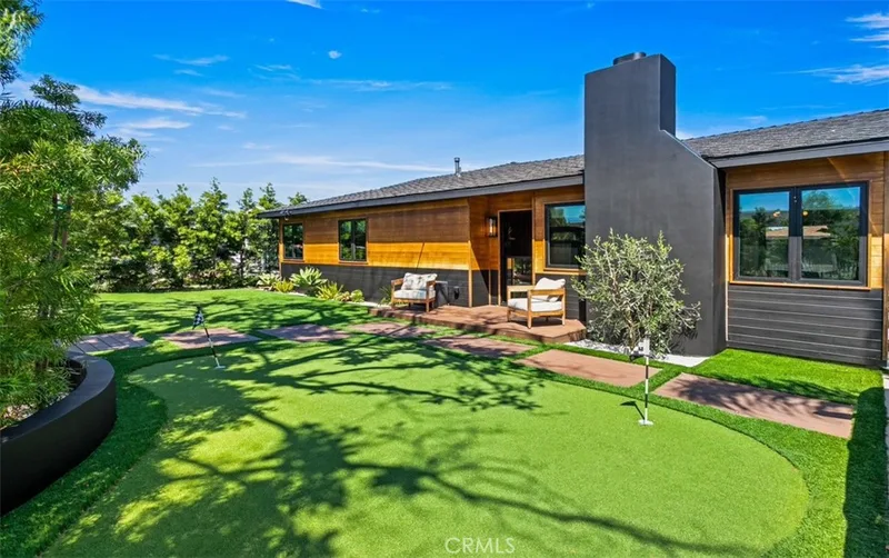 366 Esther Street, Costa Mesa, CA 92627