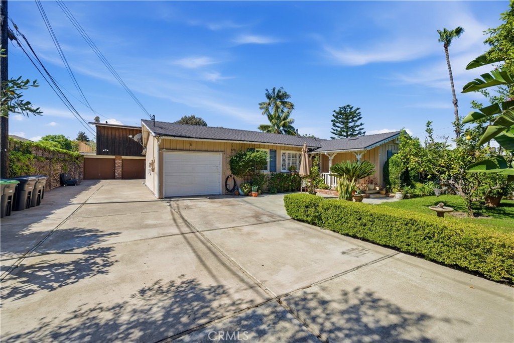 375 E 21st, Costa Mesa CA 92627 - photo 1