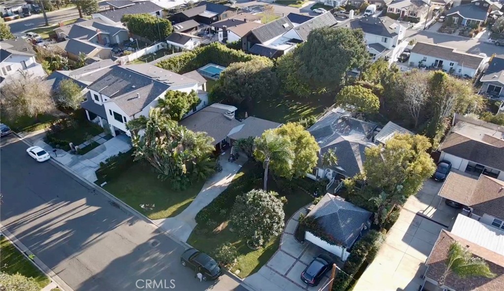 379 Walnut Street, Costa Mesa CA 92627 - photo 1