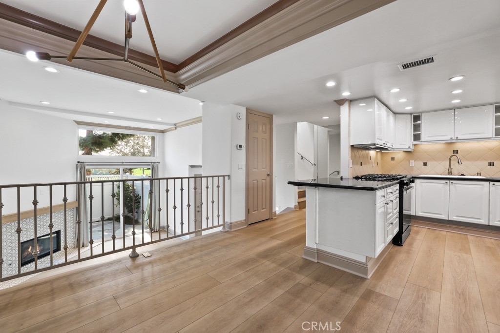 380 W Wilson E105, Costa Mesa CA 92627 - photo 1