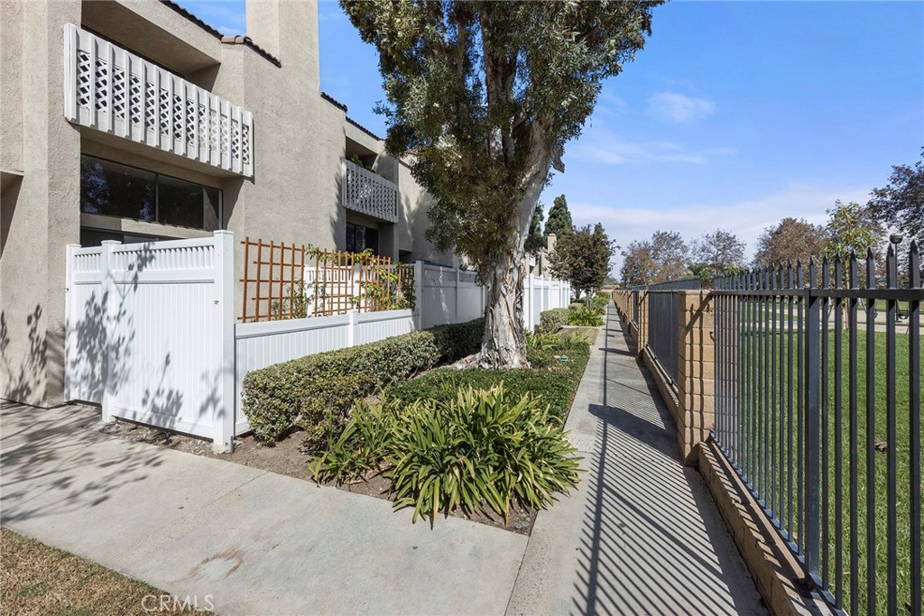 380 W Wilson St C102, Costa Mesa CA 92627 - photo 3