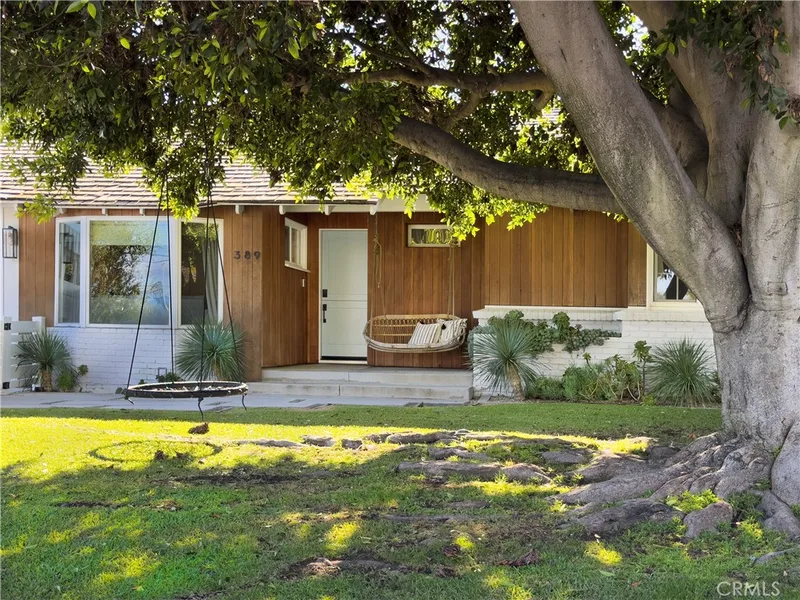 389 Mira Loma, Costa Mesa, CA 92627