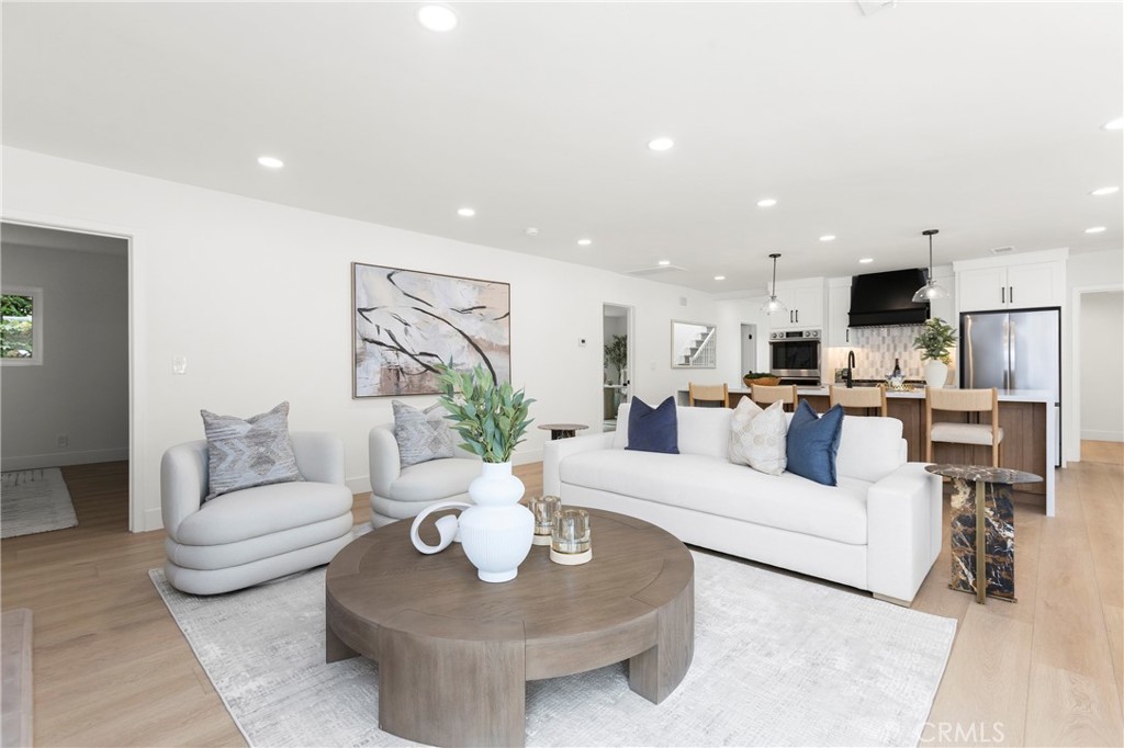 Great Room - 394 Magnolia Street, Costa Mesa CA 92627 - photo 17