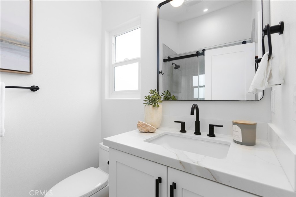 Primary #3 Bath (Bathroom 4) - 394 Magnolia Street, Costa Mesa CA 92627 - photo 42